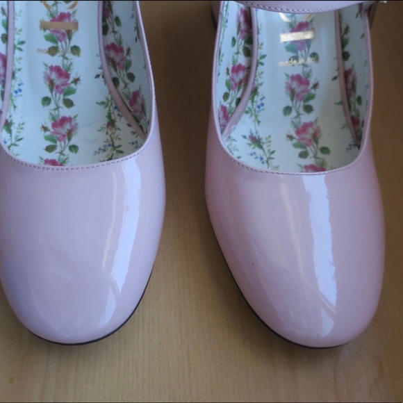 Pink Gucci Heels - Picture 3 of 10